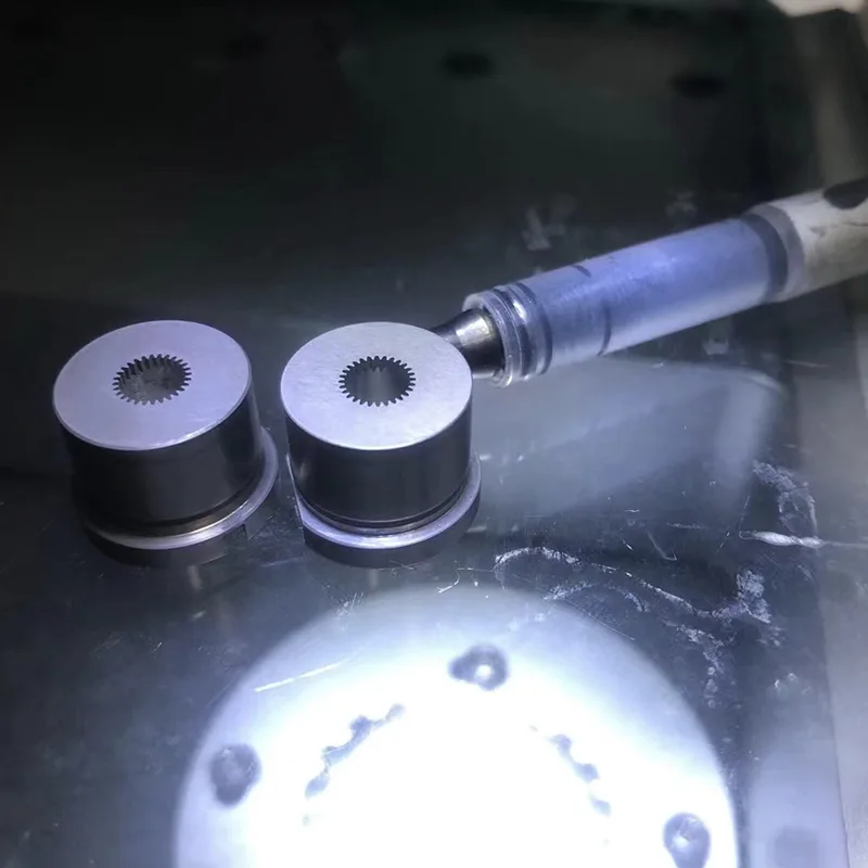 Engrenages de traitement de fil lent à fil fin de 0,03 mm