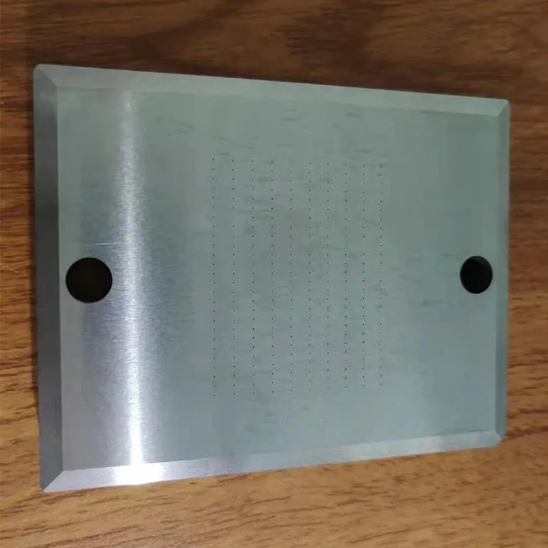 Pièces de traitement des métaux microporeux de précision